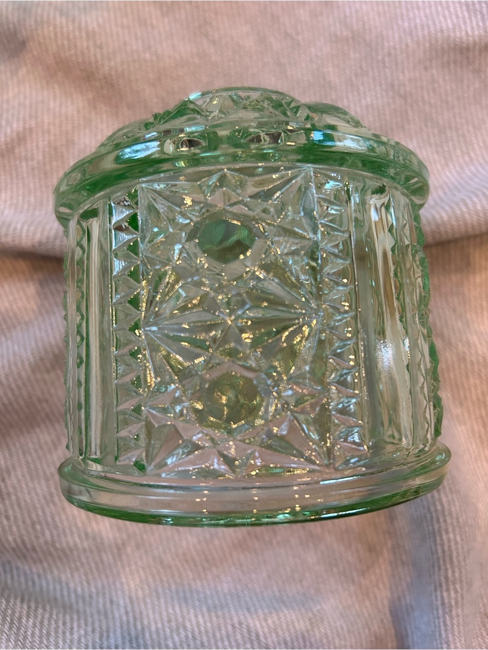 Indiana Glass “Stars and Bars" fairy lamp in Chantilly Green - Picture 3 of 8